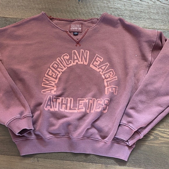 American Eagle “Lived in” sweet mauve Sweatshirt - Picture 1 of 1